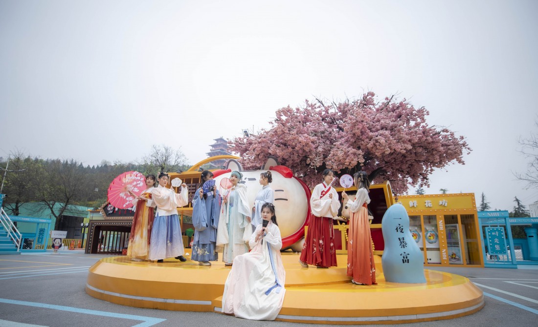 衣冠华夏，国潮东方  穿越千...